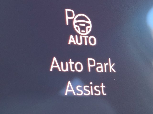 New 2026 GMC Yukon Denali w/ Denali Reserve Package AWD/4WD image 38