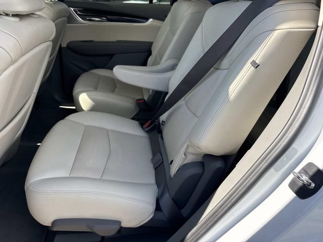 Certified 2023 Cadillac XT6 Premium Luxury w/ Technology Package FWD image 14