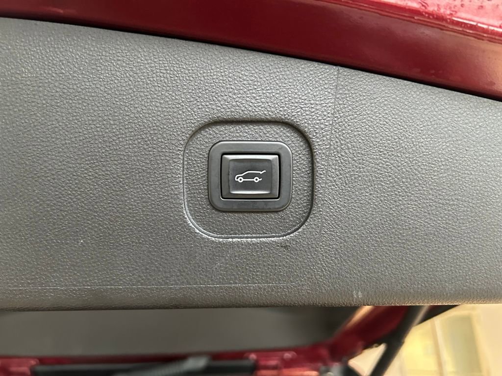 Used 2016 GMC Terrain Denali image 27