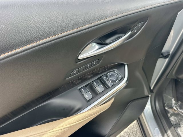 Certified 2024 Cadillac XT4 Premium Luxury FWD image 19