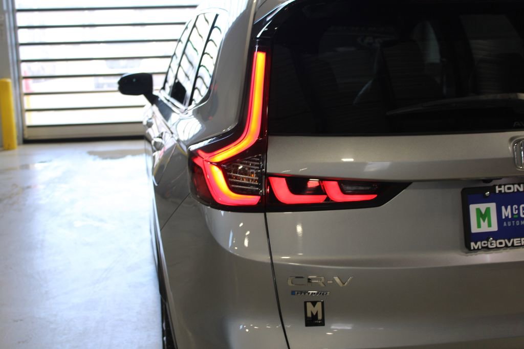 Used 2024 Honda CR-V Sport Touring image 45