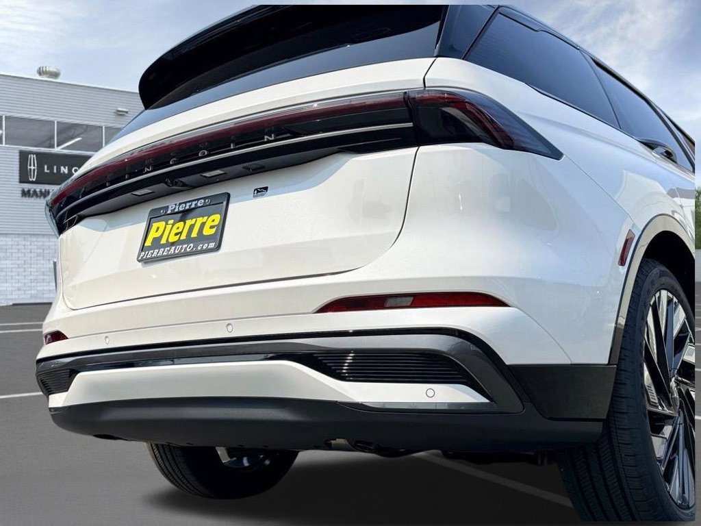 New 2026 Lincoln Nautilus Reserve AWD/4WD image 30