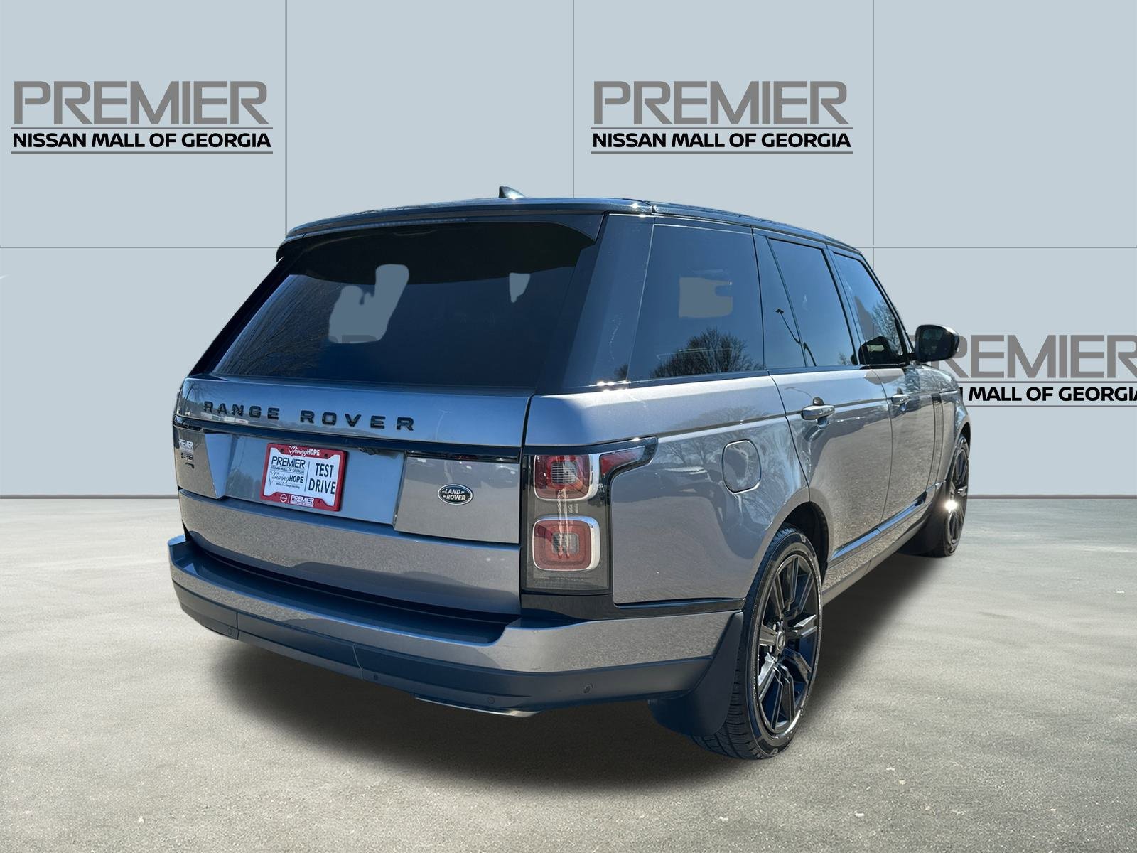 Used 2022 Land Rover Range Rover P525 Westminster Edition image 5