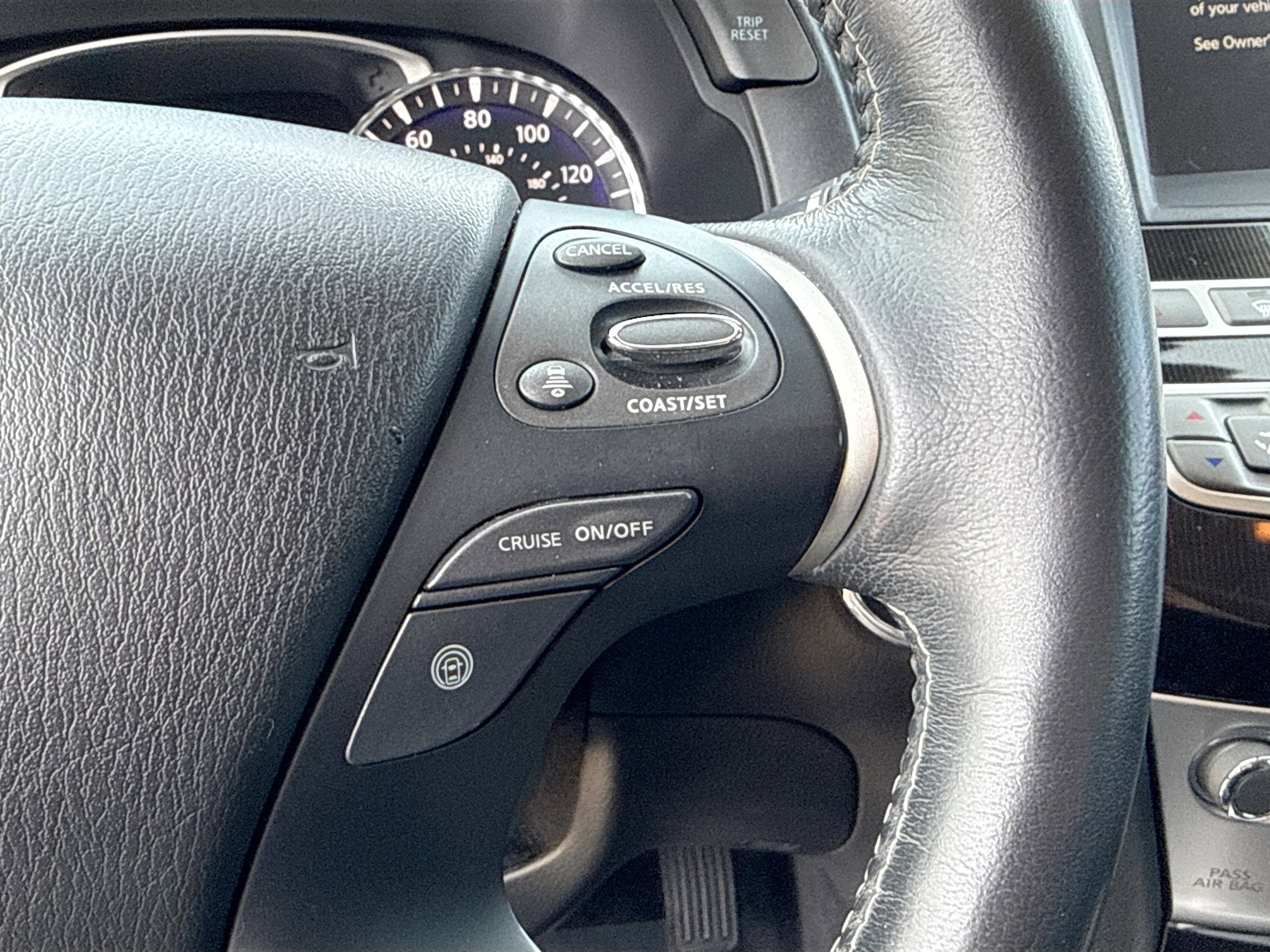 Used 2020 INFINITI QX60 Luxe w/ Essential Package image 40