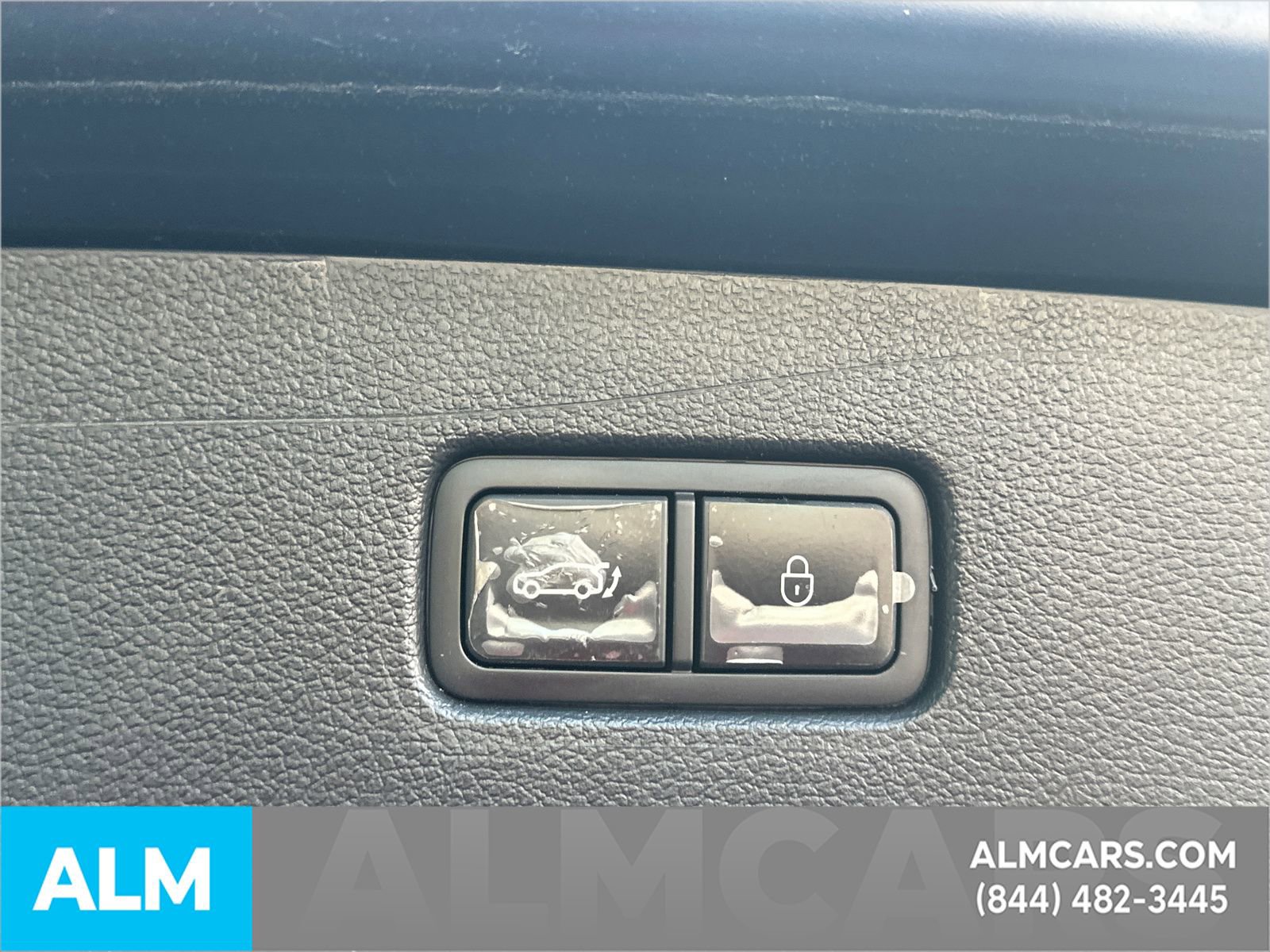 Used 2023 Genesis GV80 2.5T w/ Prestige Package image 38