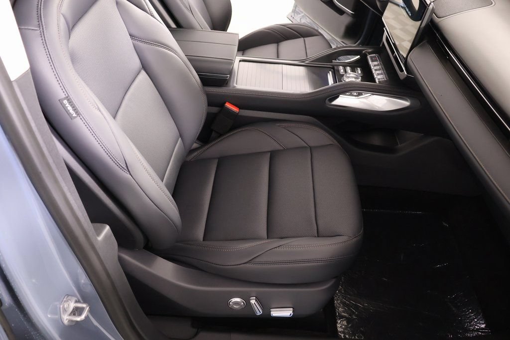 New 2026 Lincoln Nautilus Premier w/ Equipment Group 102A AWD/4WD image 13