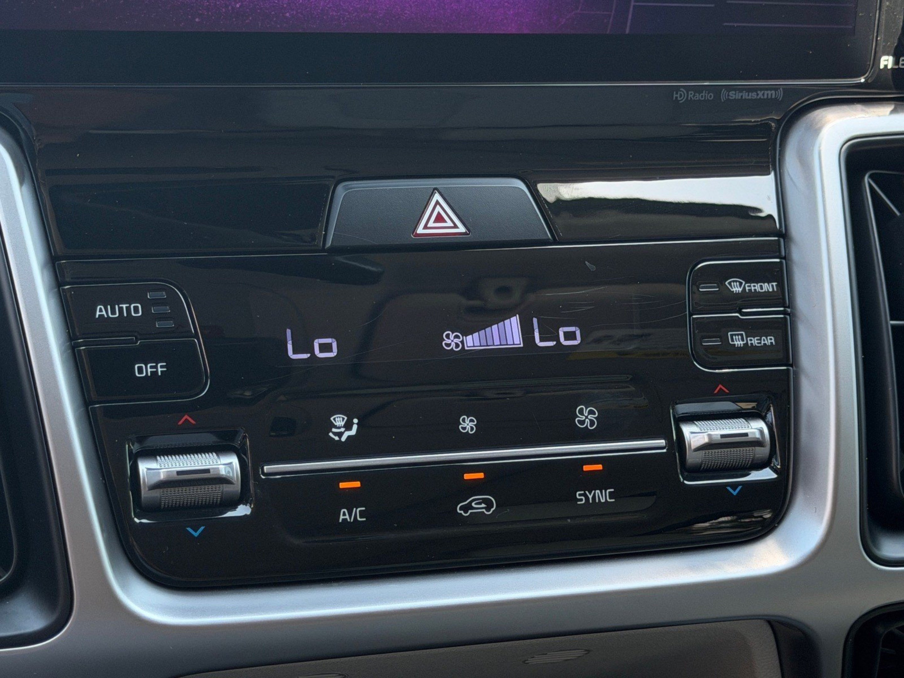 Certified 2023 Kia Sorento X-Line EX AWD/4WD image 21