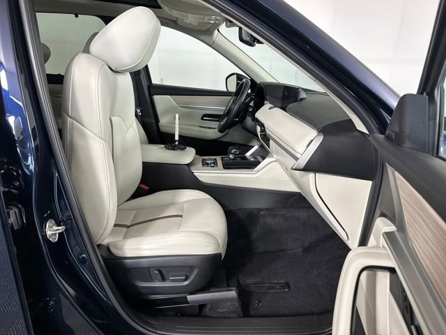 Used 2024 MAZDA CX-90 Plug-In Hybrid w/ Premium Plus image 28
