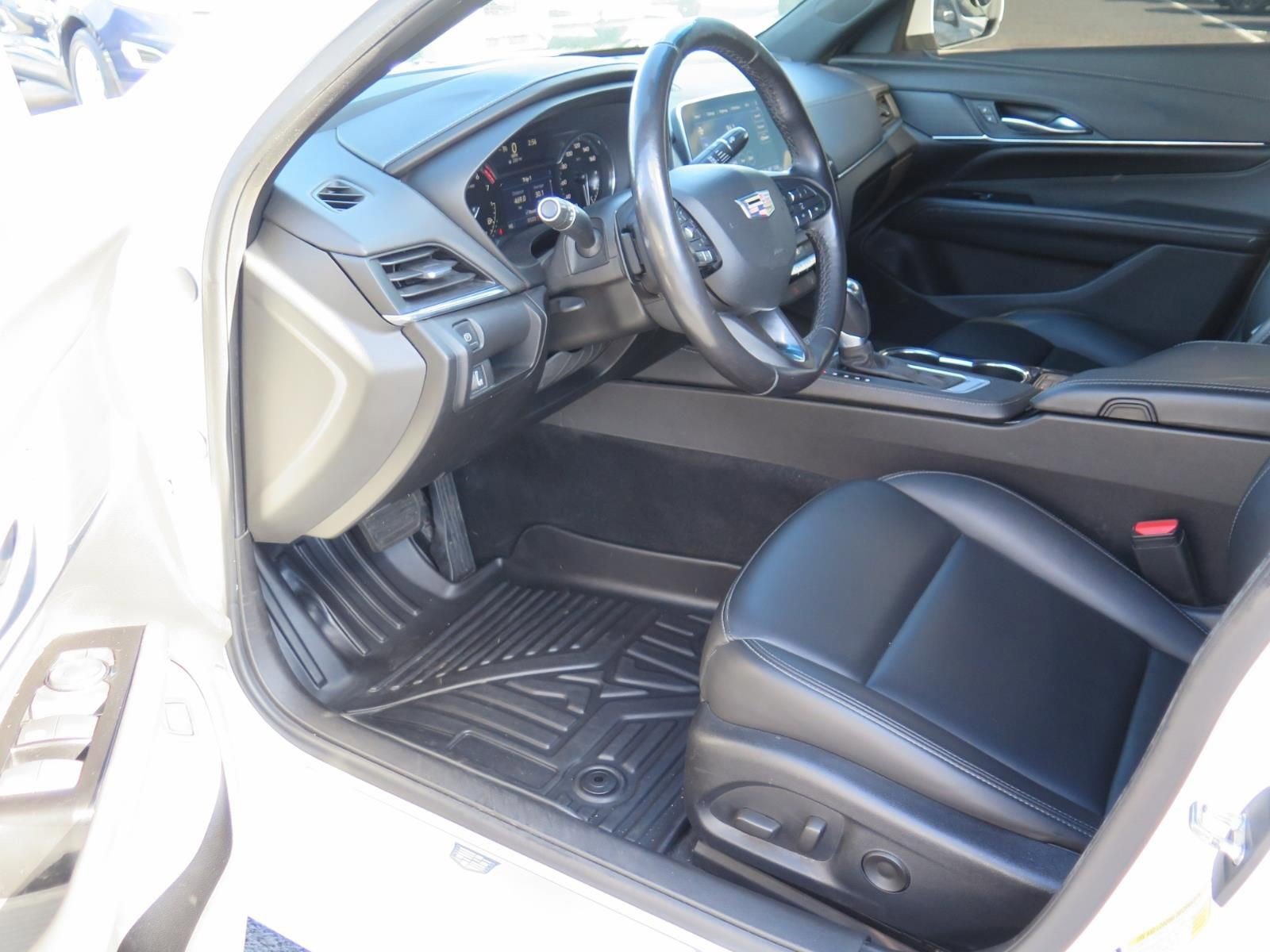 Certified 2021 Cadillac CT4 Luxury w/ Cold Weather Package image 8