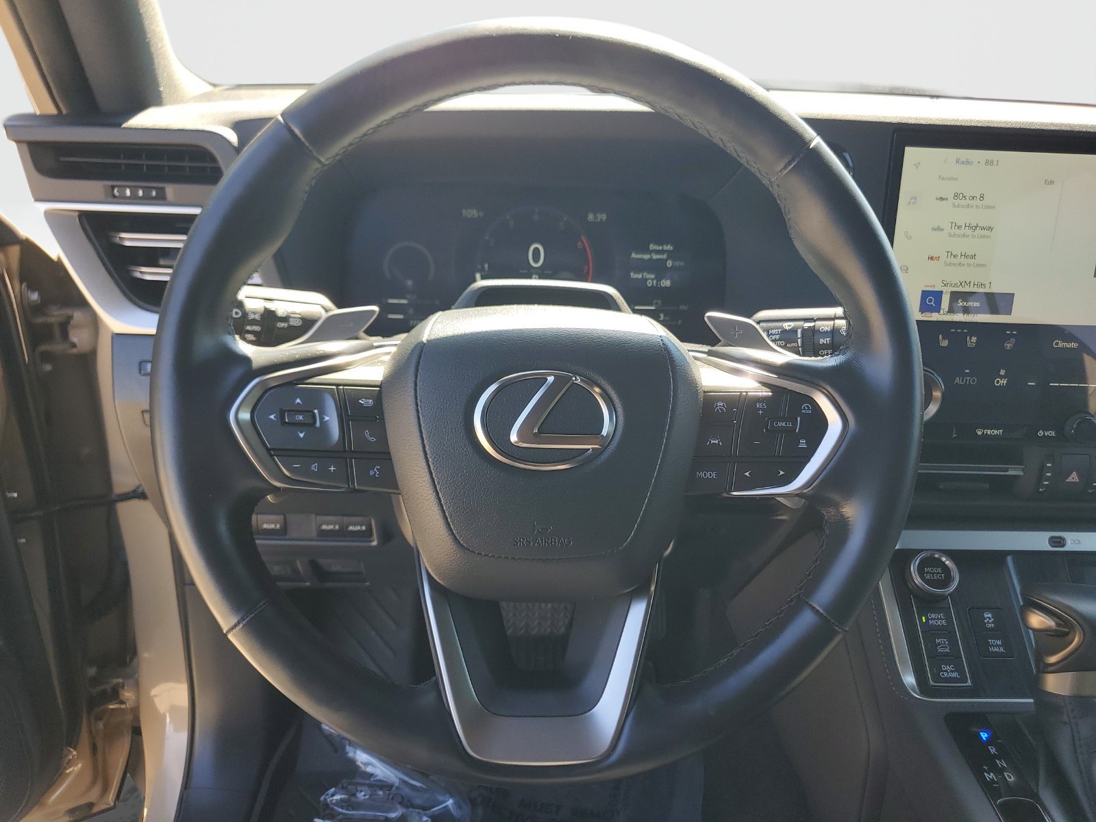 Used 2026 Lexus GX 550 w/ Accessory Package (32) AWD/4WD image 23