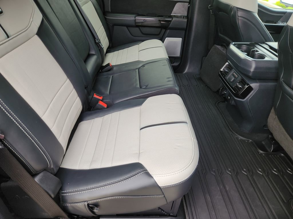 Used 2023 Ford F150 Lightning Platinum AWD/4WD image 31