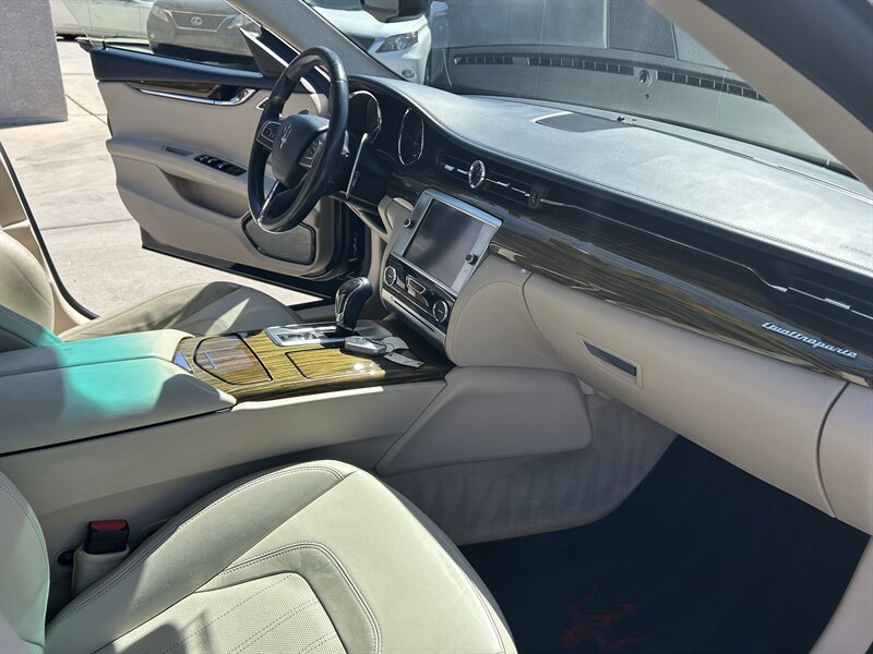 Used 2014 Maserati Quattroporte GTS RWD image 37
