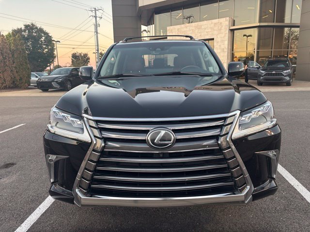 Used 2017 Lexus LX 570 4WD w/ Luxury Package image 11