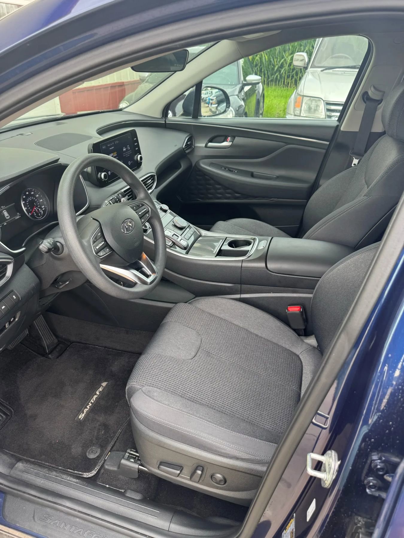 Used 2022 Hyundai Santa Fe SEL w/ Cargo Package image 5