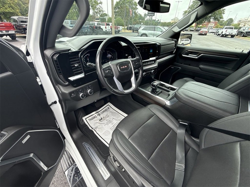 Used 2023 GMC Sierra 1500 SLT w/ SLT Convenience Package image 10
