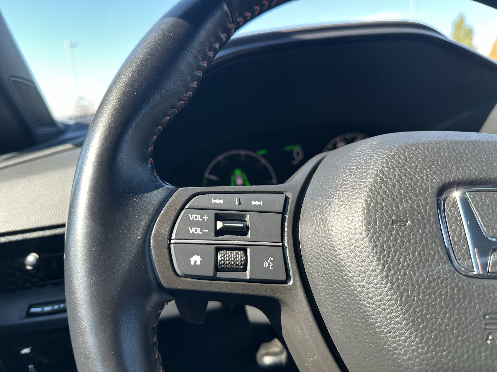 Used 2025 Honda CR-V Sport-L image 25