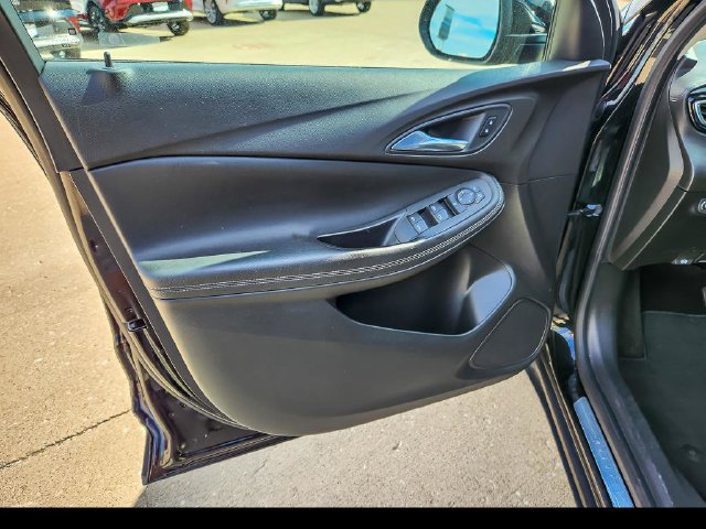 Used 2021 Buick Encore GX Preferred FWD image 19