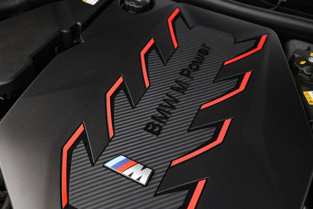 Used 2026 BMW M5 Touring w/ M Driver's Package AWD/4WD image 23