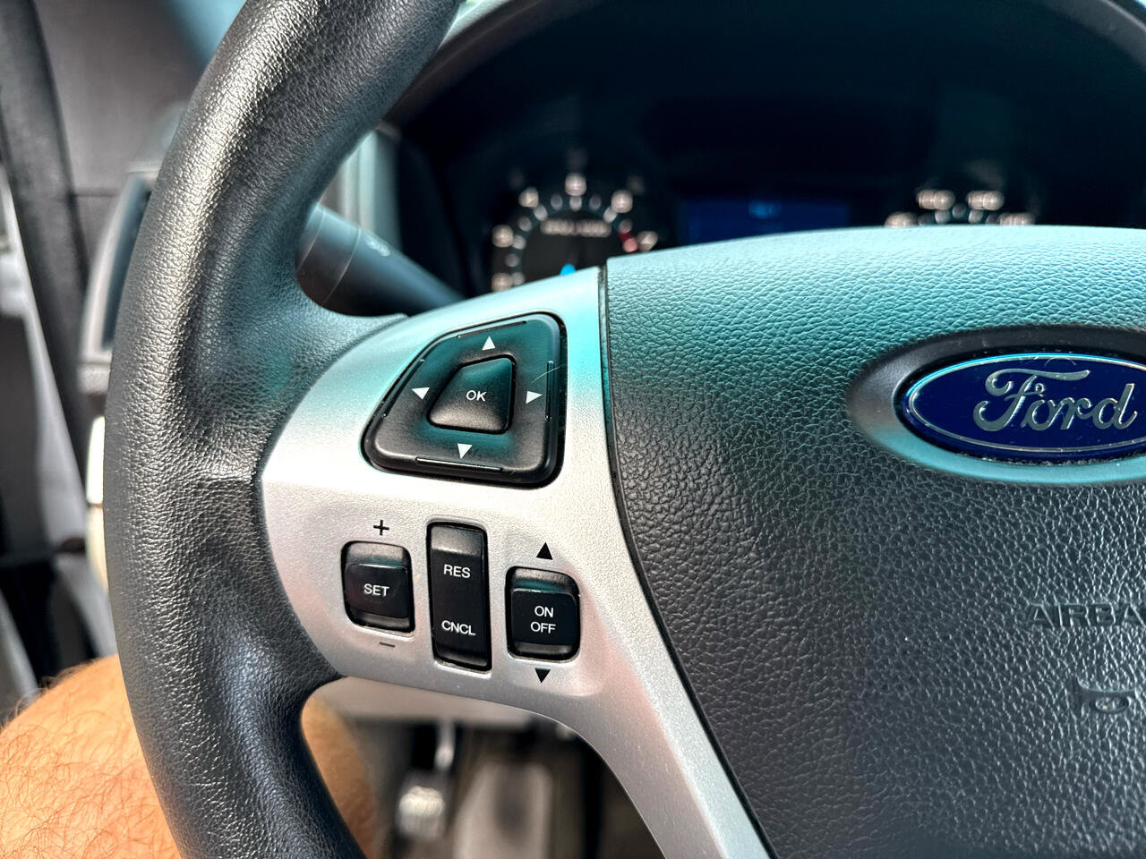 Used 2014 Ford Explorer FWD image 17