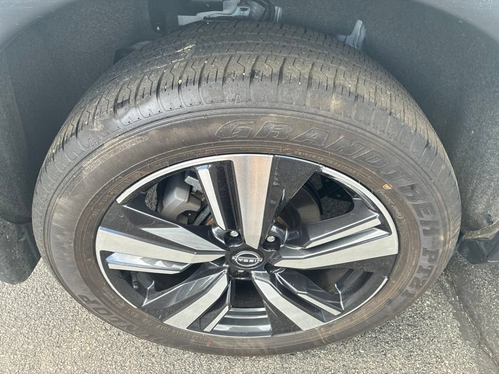 Certified 2023 Nissan Rogue SL w/ SL Premium Package AWD/4WD image 10