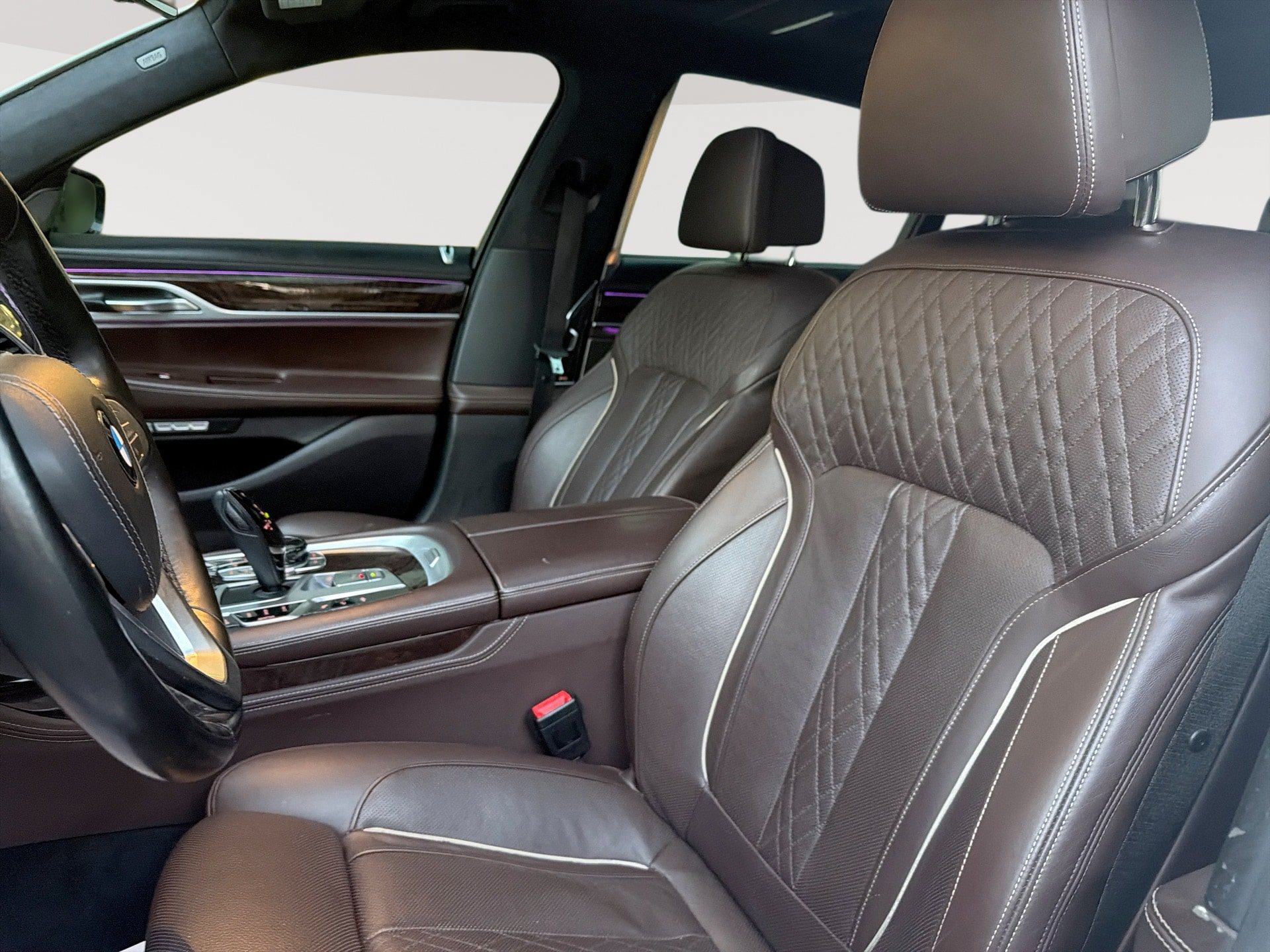 Used 2017 BMW 750i RWD image 13