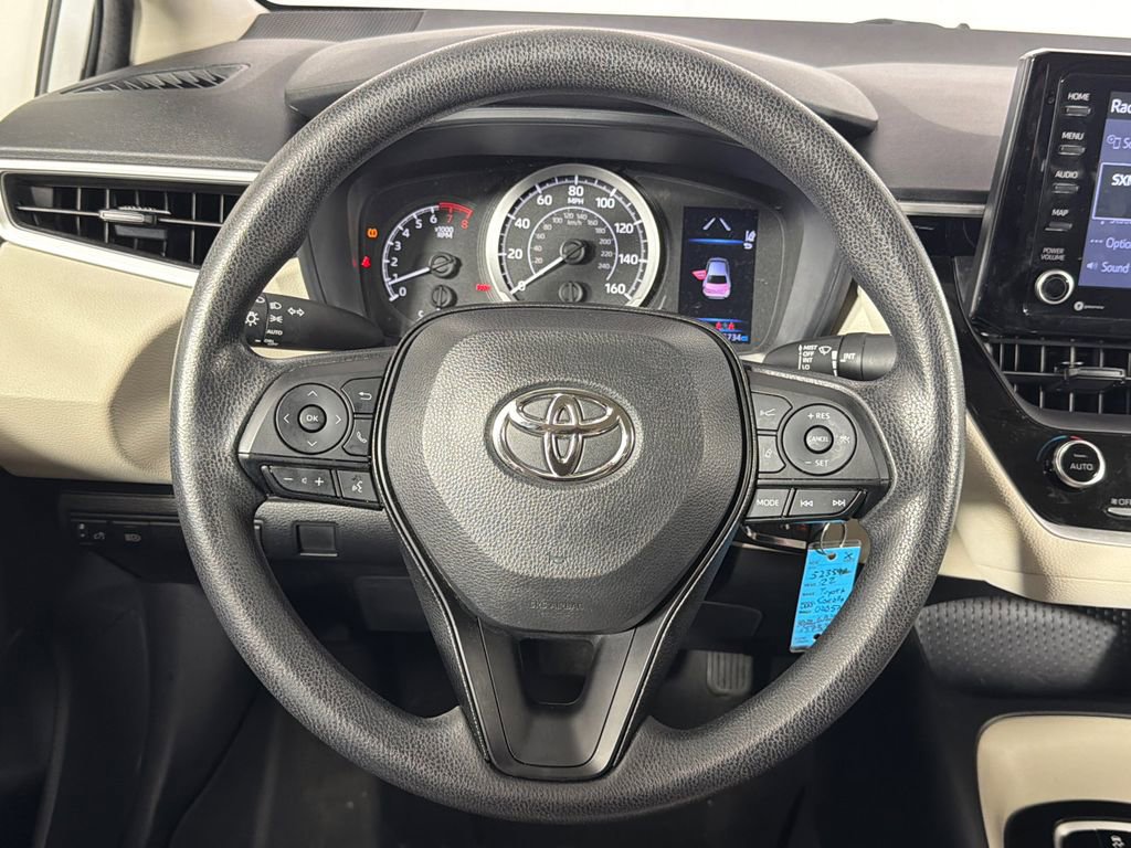 Used 2022 Toyota Corolla LE image 23