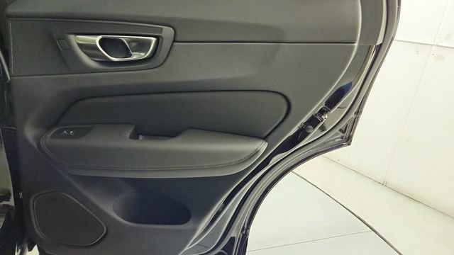 New 2026 Volvo XC60 B5 Plus w/ Protection Package AWD/4WD image 31