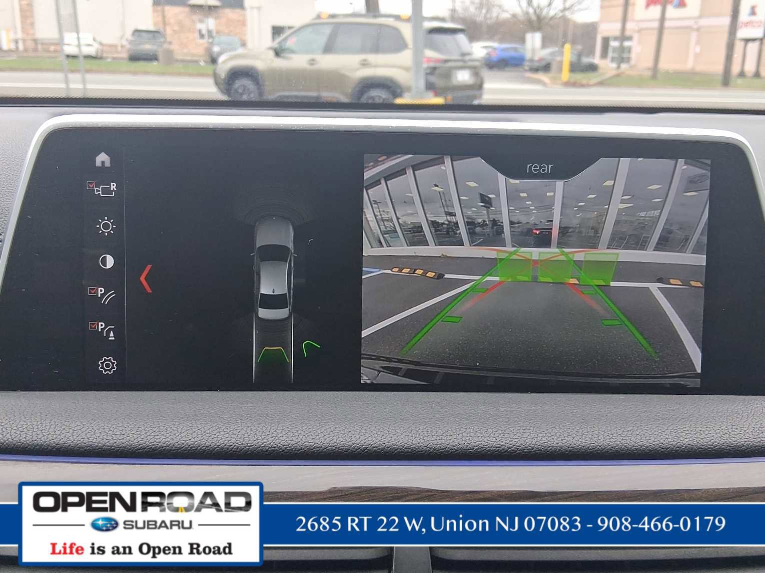 Used 2018 BMW 740i xDrive image 26