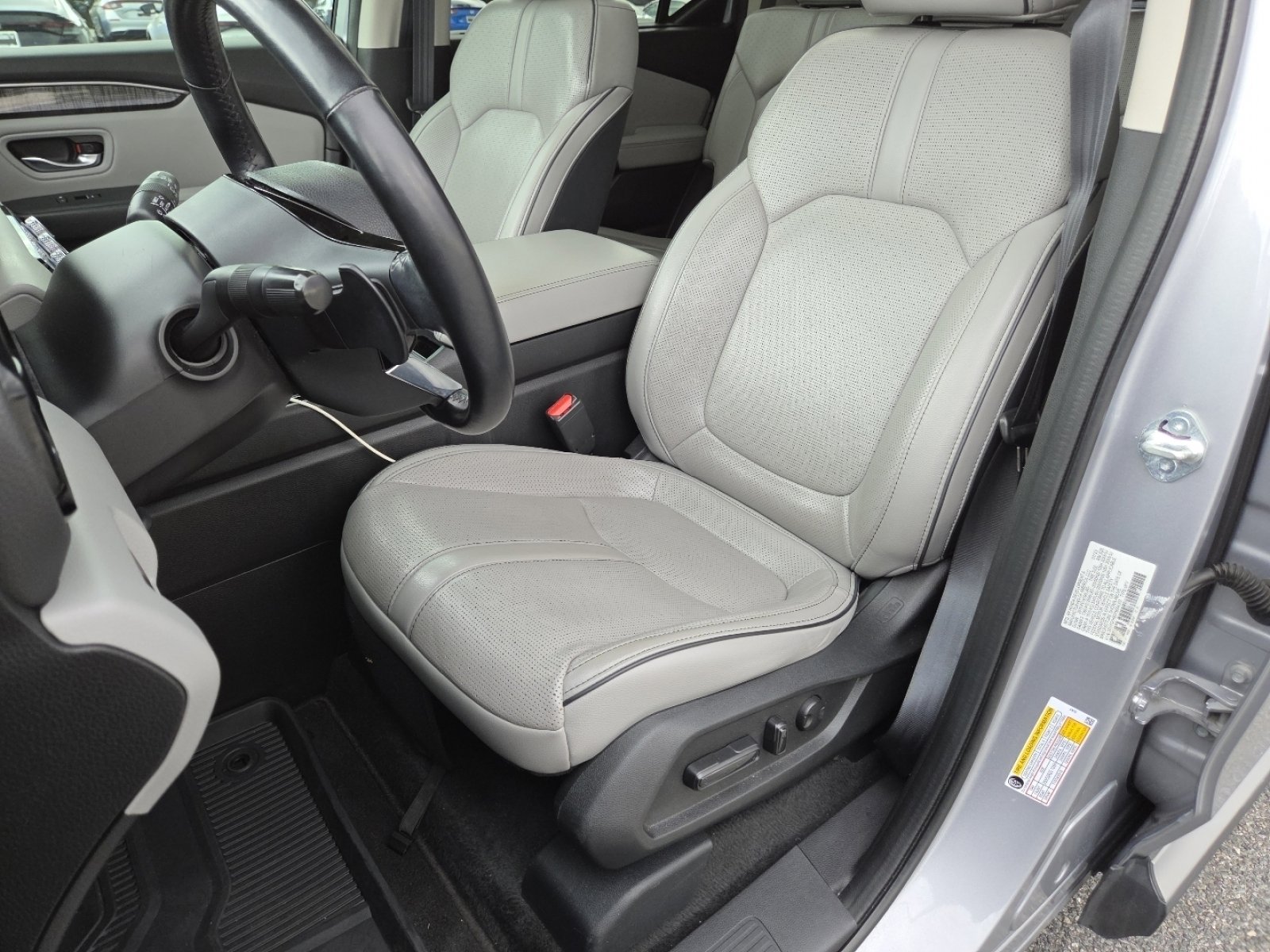 Certified 2023 Honda Pilot Elite image 30