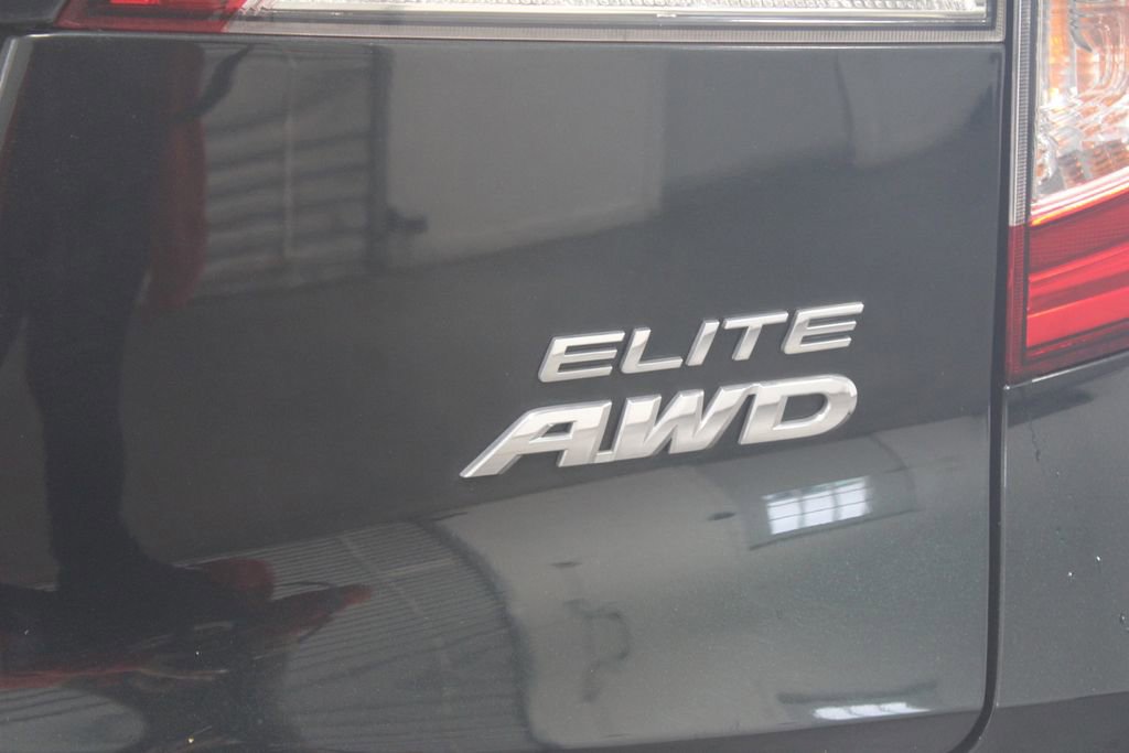Used 2019 Honda Pilot Elite image 14