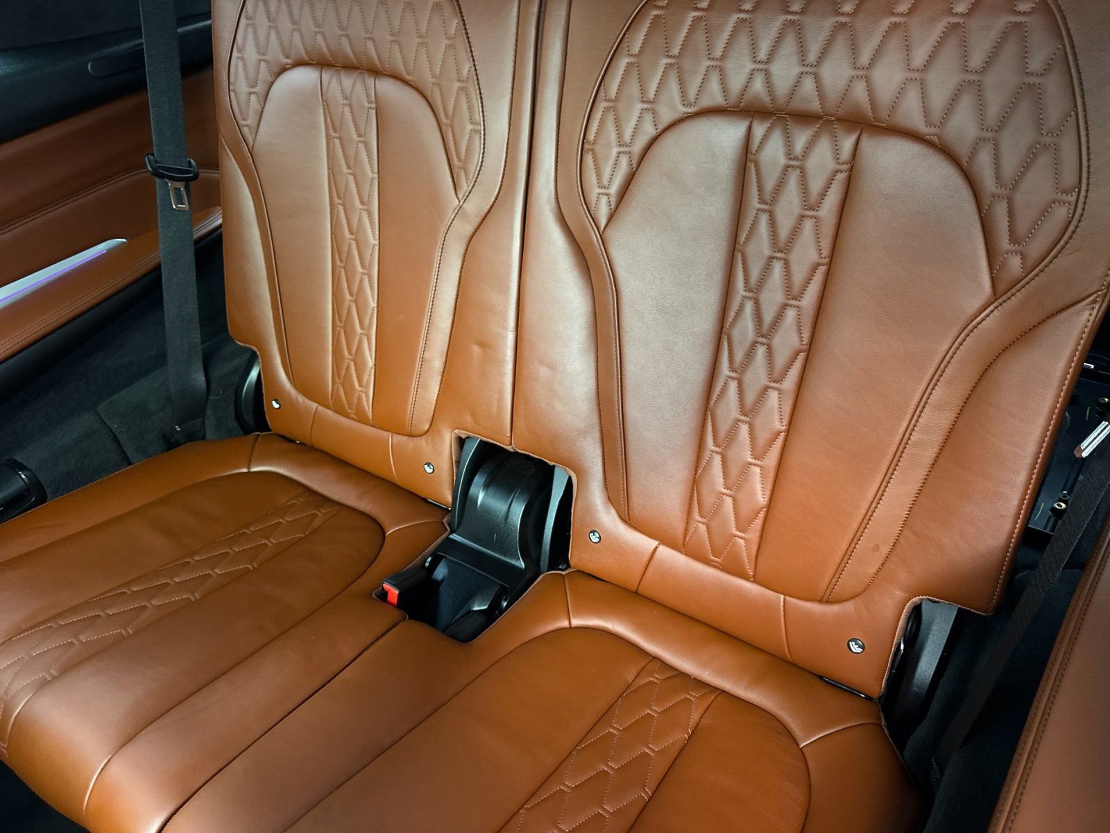 Used 2021 BMW X7 xDrive40i w/ M Sport Package image 17