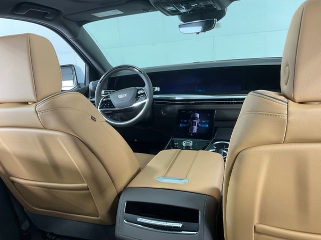 New 2026 Cadillac Escalade Luxury w/ Touring Package image 13