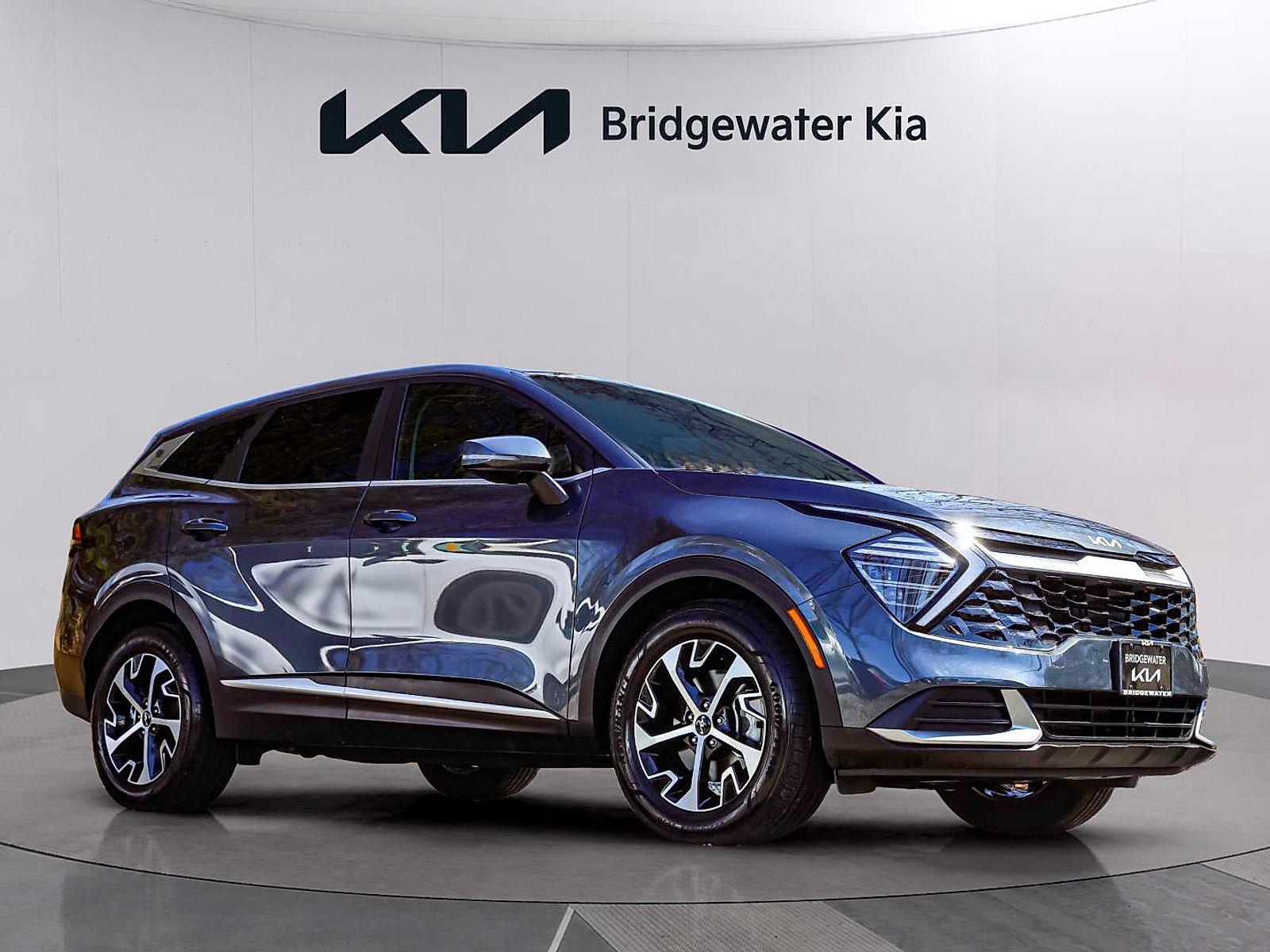 Certified 2024 Kia Sportage EX image 7