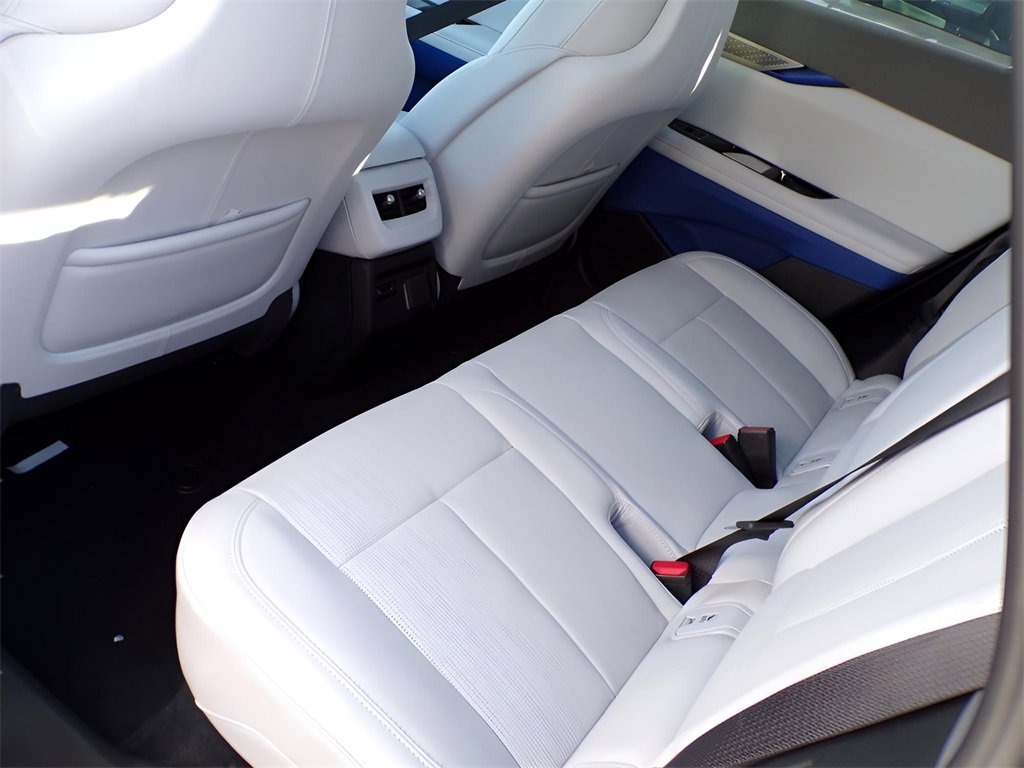 New 2026 Cadillac Optiq Sport 2 image 7