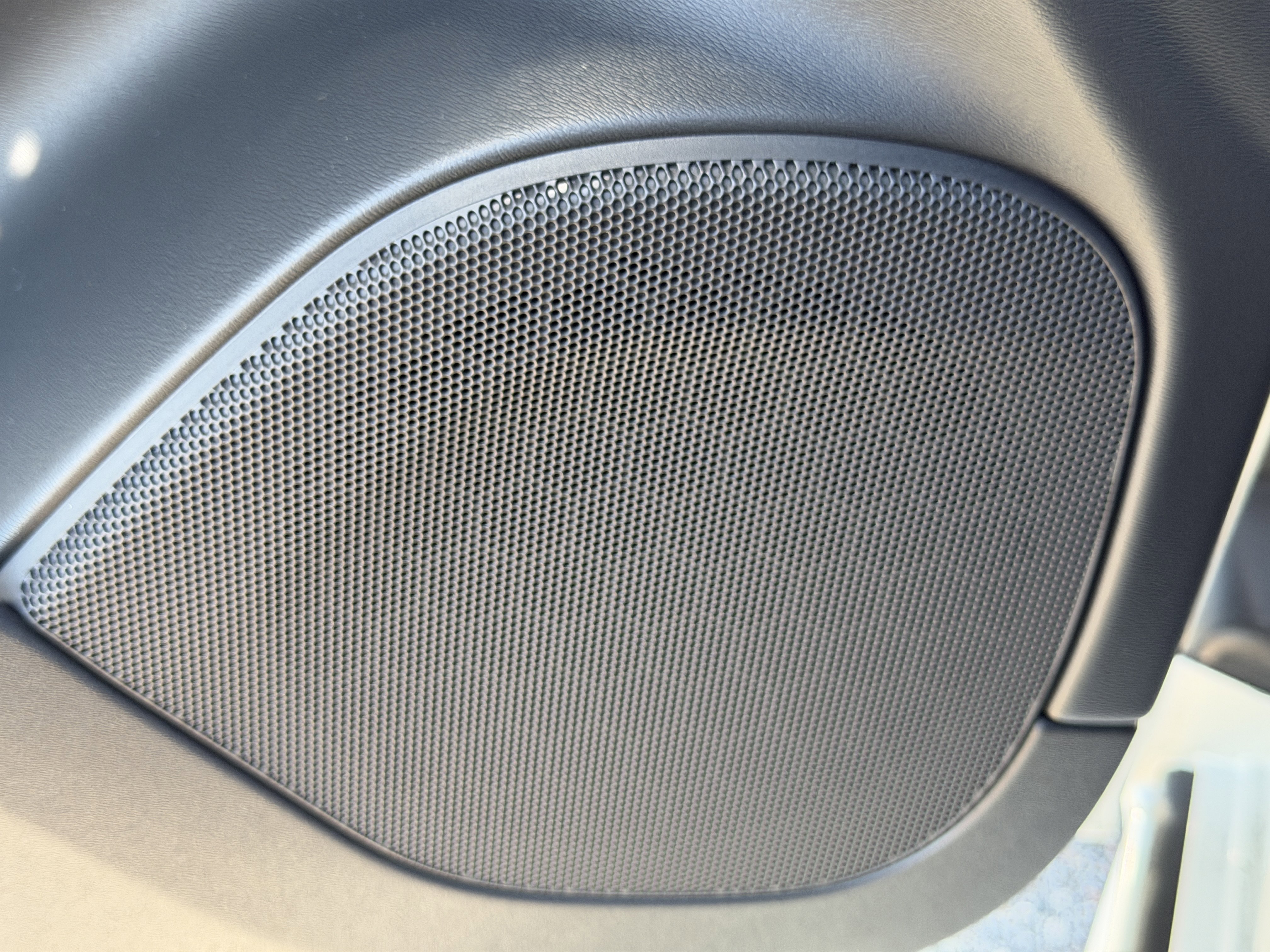 New 2026 Volvo XC90 B5 Ultra image 18