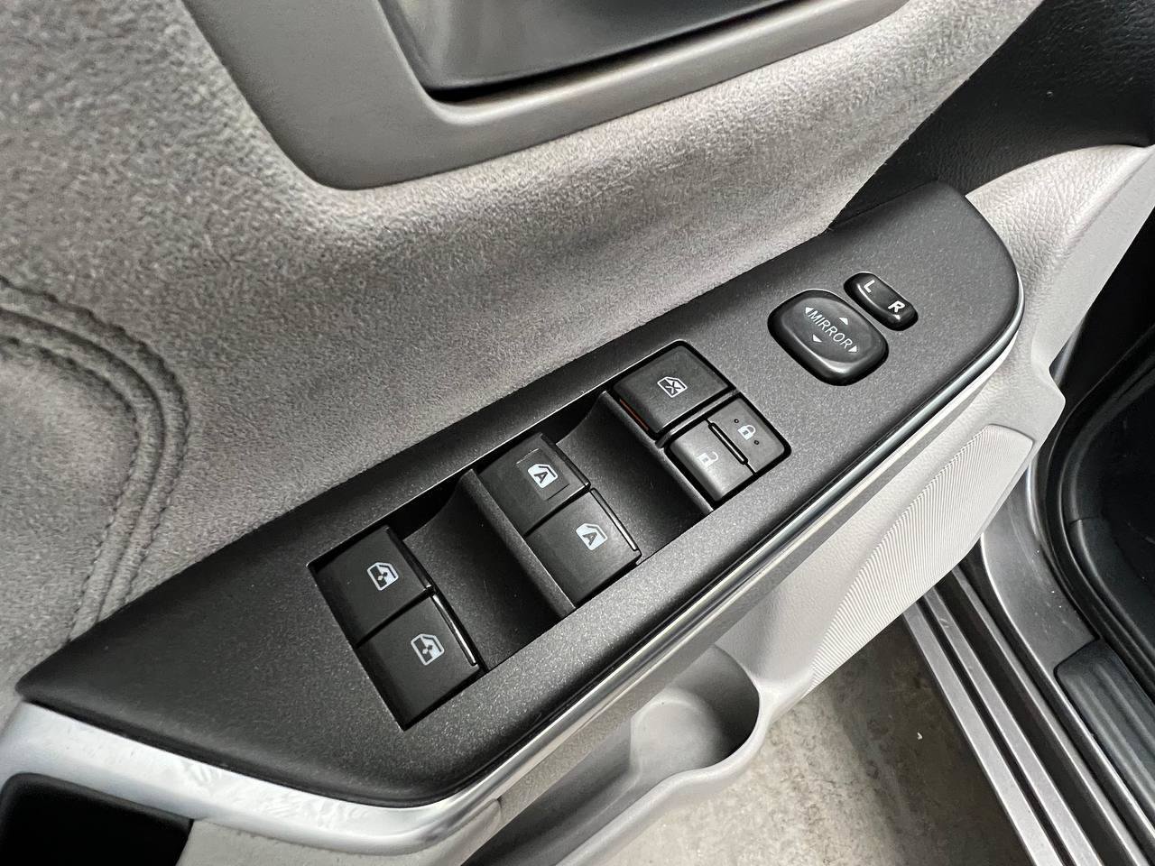 Used 2015 Toyota Camry XSE w/ Moonroof Package FWD image 22