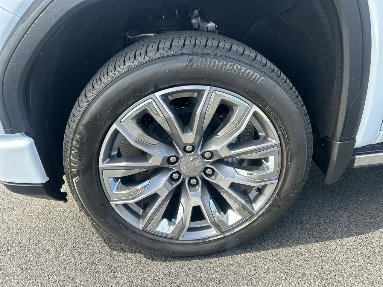 Used 2026 GMC Sierra 1500 Denali w/ Denali Reserve Package image 9