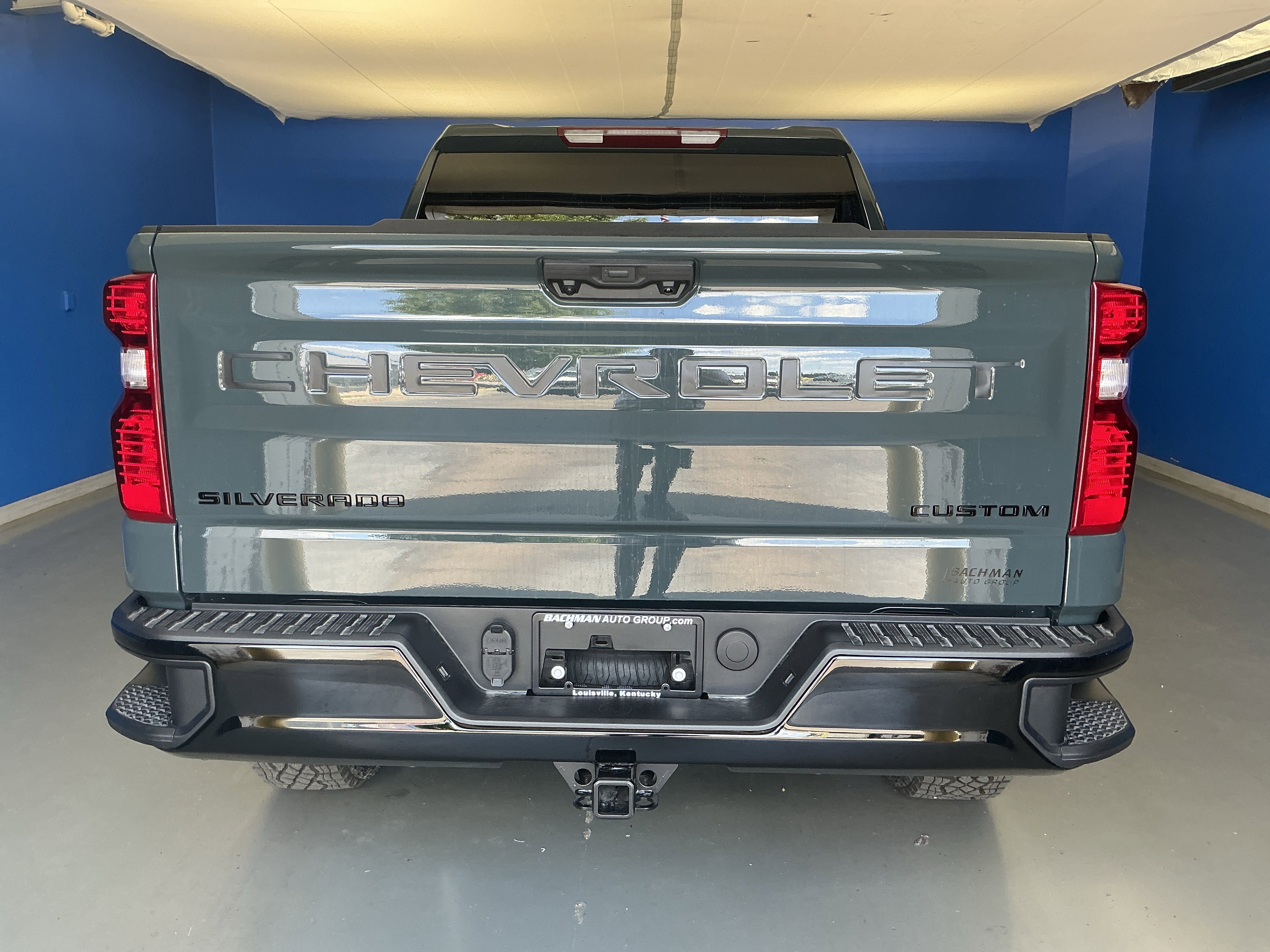 New 2026 Chevrolet Silverado 1500 Custom Trail Boss w/ LPO, Dark Essentials Package AWD/4WD image 6