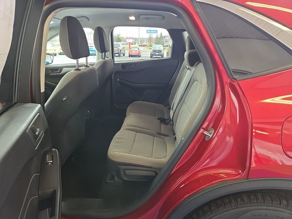 Used 2022 Ford Escape SE w/ Convenience Package image 19