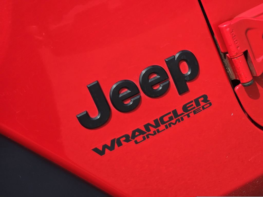 Used 2022 Jeep Wrangler Unlimited Sport image 9