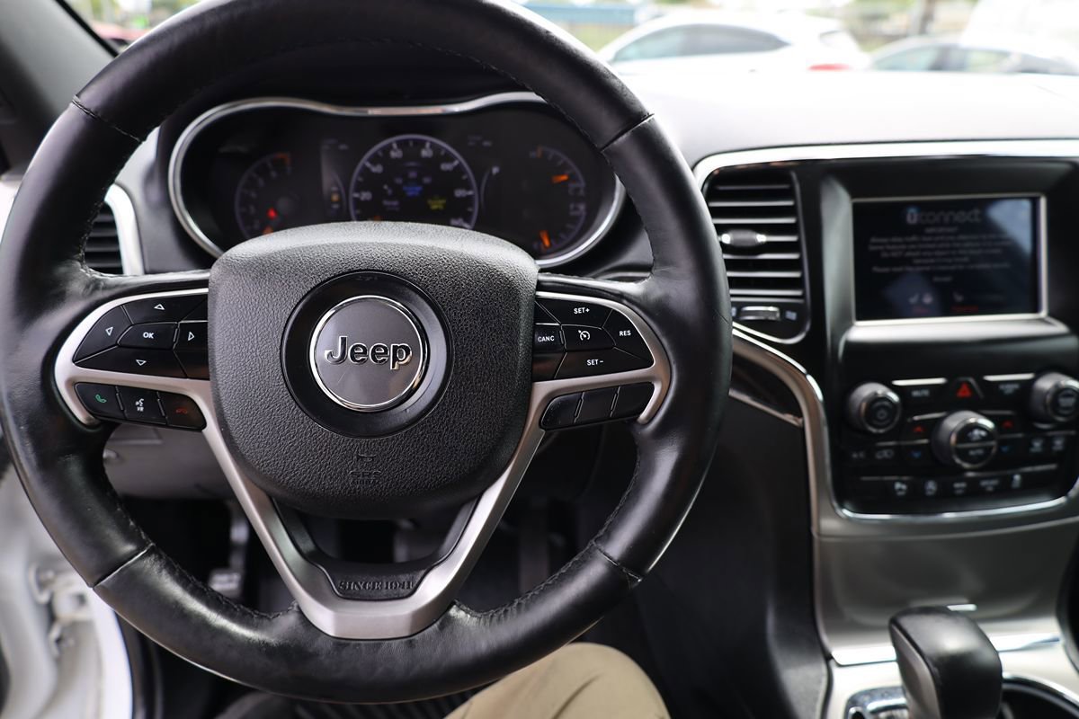 Used 2018 Jeep Grand Cherokee Limited AWD/4WD image 22