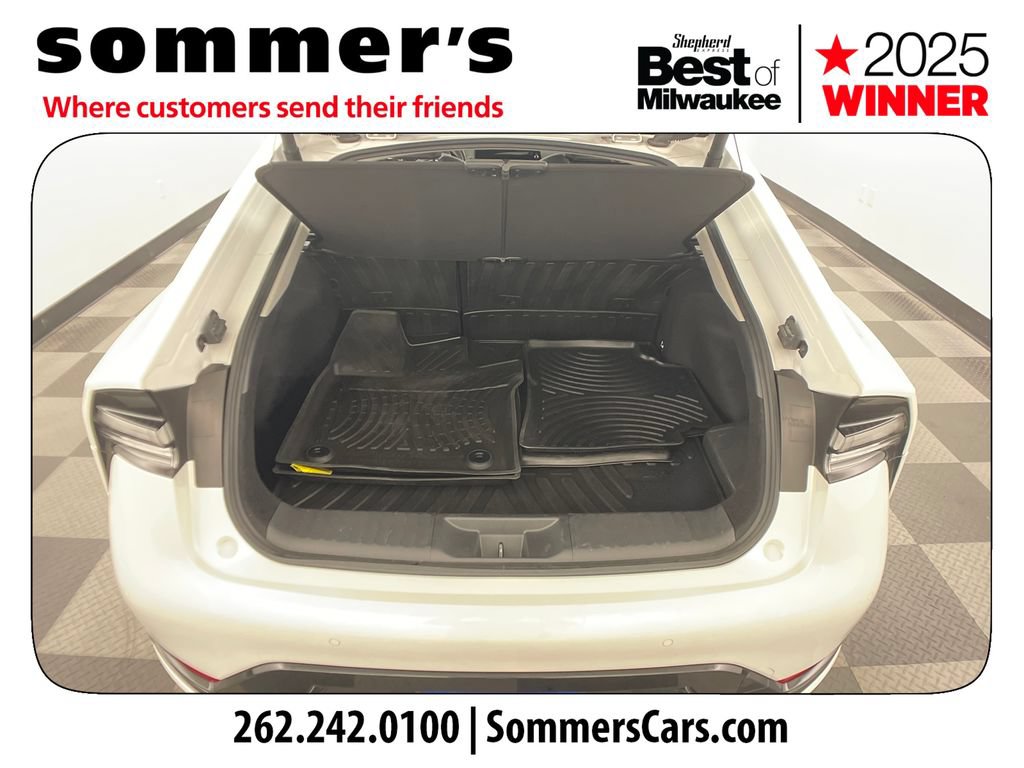 Used 2023 Toyota Prius Prime Premium FWD image 20