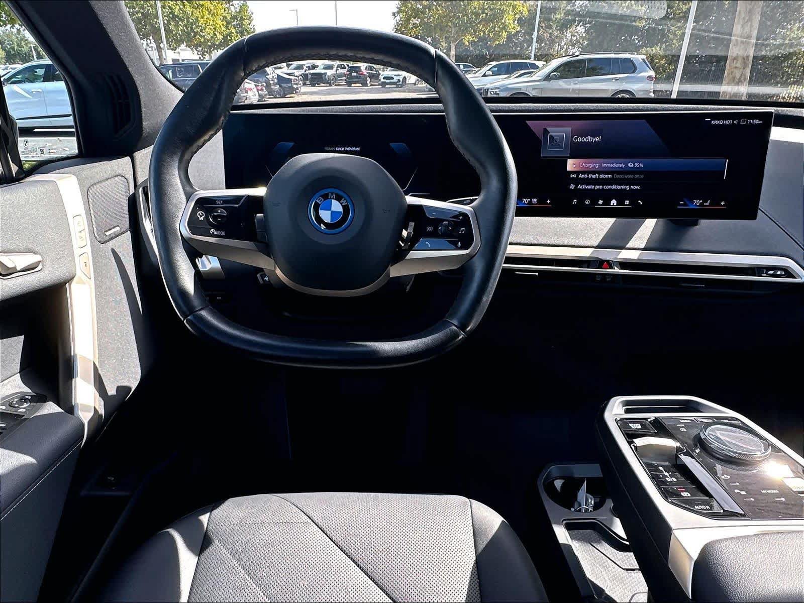 Used 2024 BMW iX xDrive50 w/ Sport Package AWD/4WD image 11