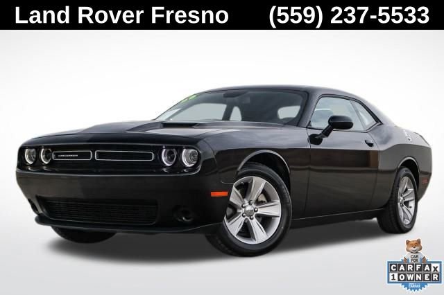 Used 2023 Dodge Challenger SXT image 1