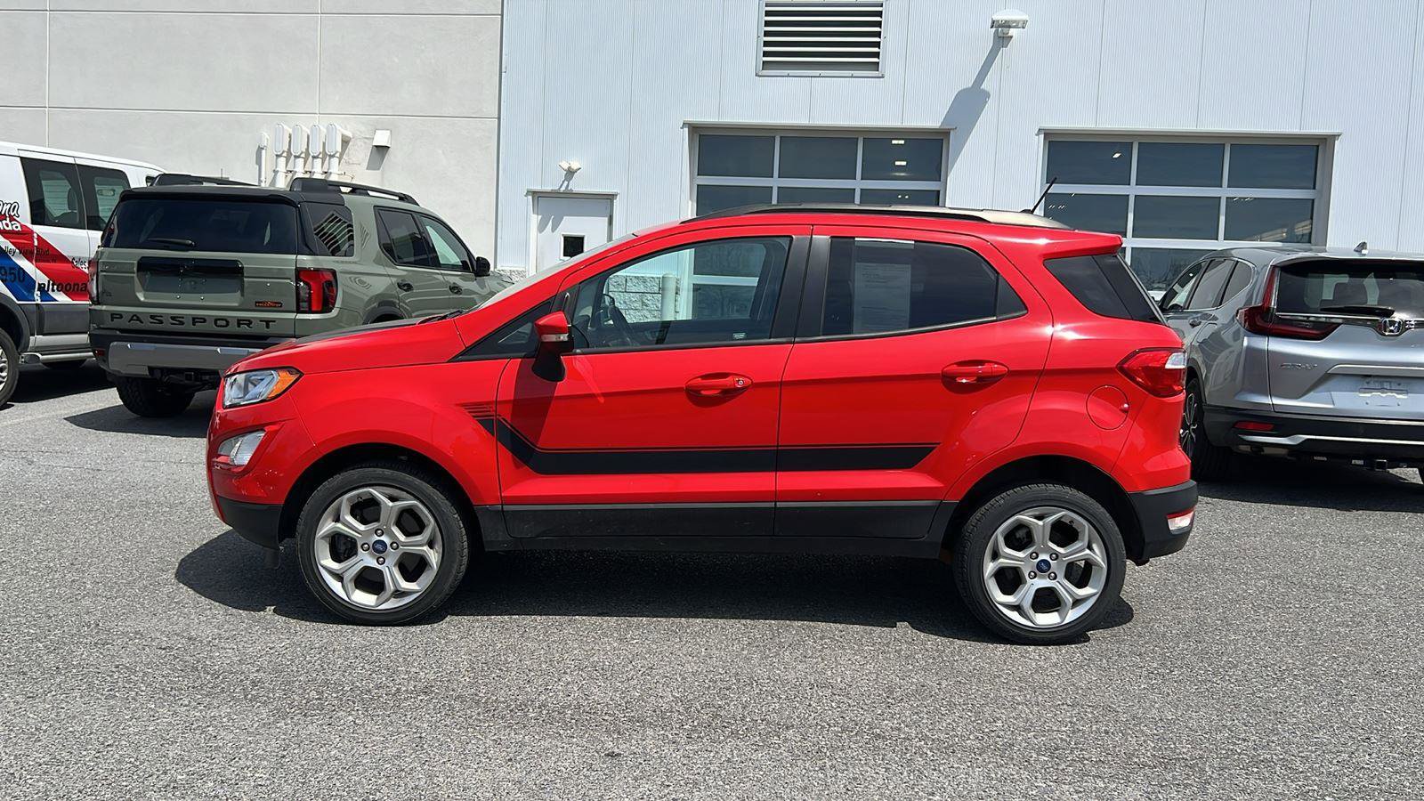Used 2021 Ford EcoSport SE w/ SE Appearance Package image 6