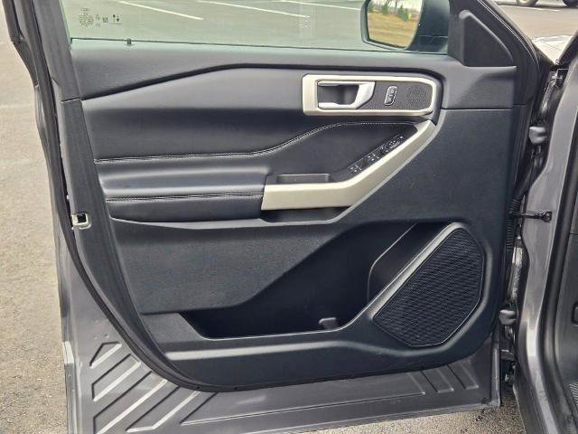 Certified 2023 Ford Explorer XLT w/ Equipment Group 202A image 22