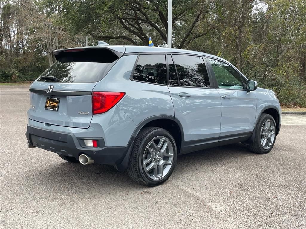 Used 2023 Honda Passport EX-L image 3