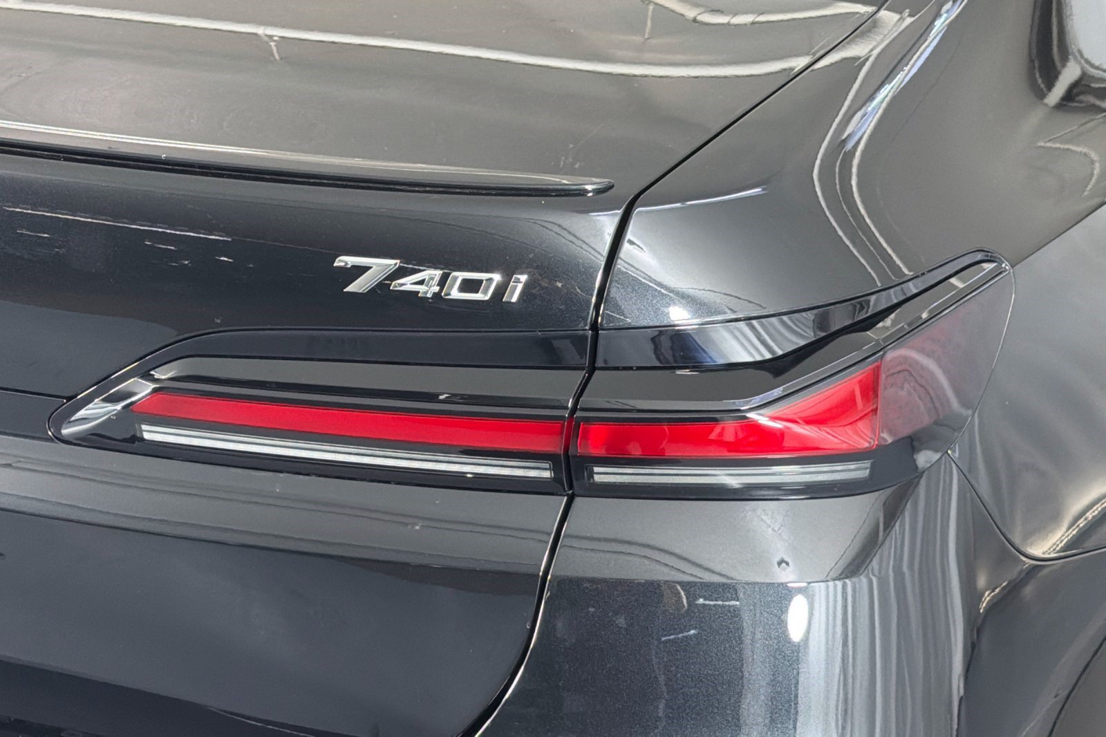 New 2026 BMW 740i w/ Premium Package RWD image 25