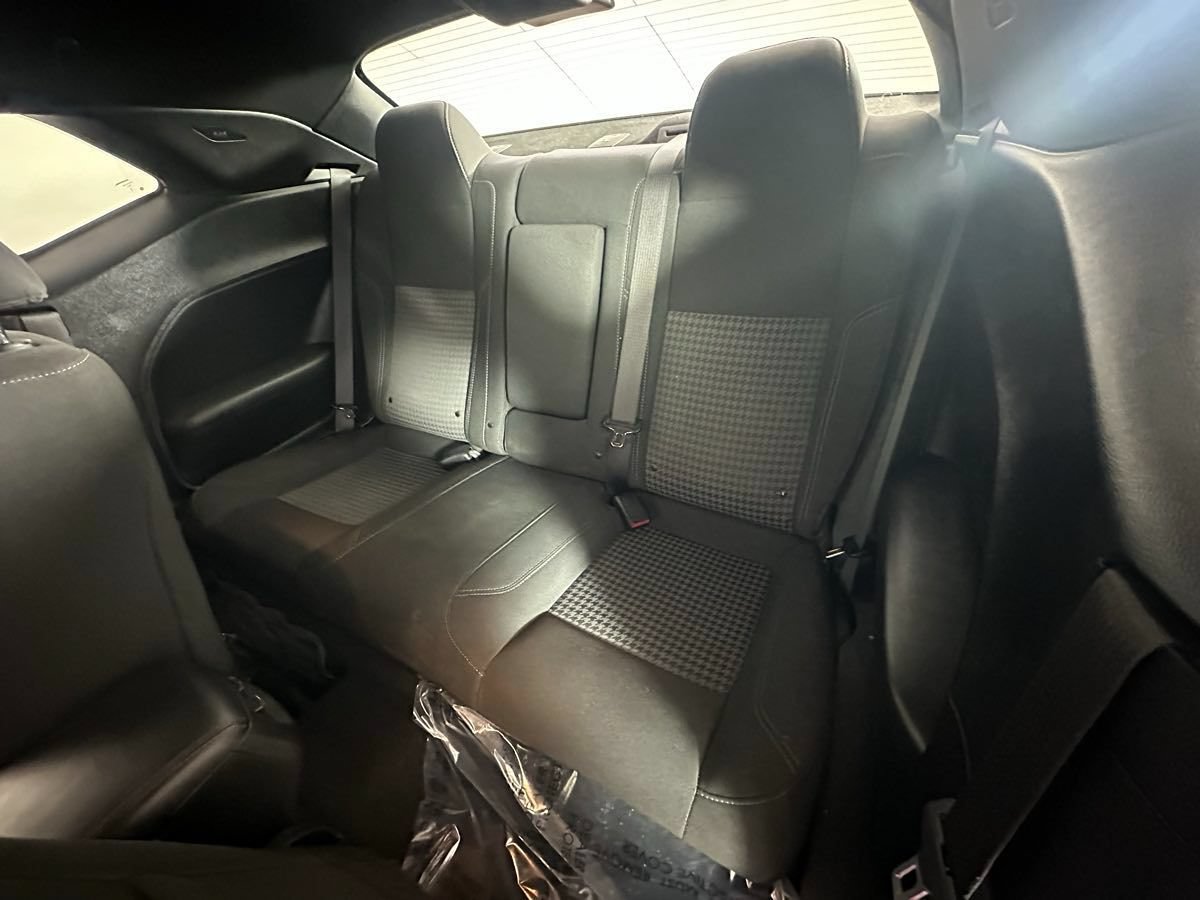 Used 2020 Dodge Challenger SXT RWD image 18