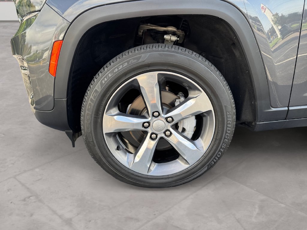 Used 2022 Jeep Grand Cherokee Limited AWD/4WD image 14
